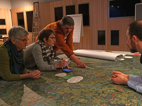 Workshop 2 Alter Flugplatz Frankfurt | Quelle: agl